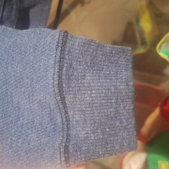 Penguin 🐧 Zip Hoody - Picture 4 of 6